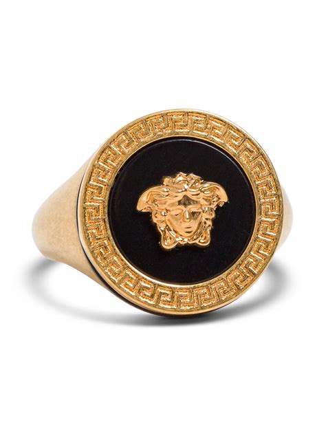 medusa anello versace nero squadrato|Anello La Medusa in Oro .